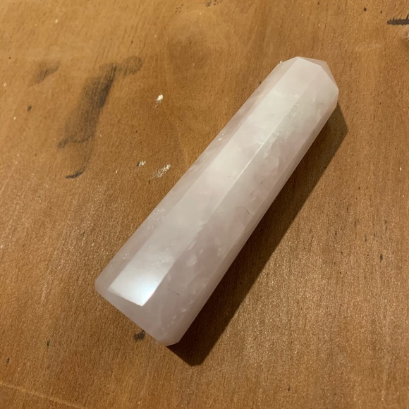 Rose Quartz - Picture 2 of 2